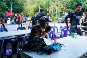 BIB: 
                            <button type="button" onclick="openModal(28155188)" class="btn btn-primary btn-sm float-right btn-popup" data-toggle="modal" data-target=".modal-high-quality">
                        <i class="fas fa-shopping-cart"></i> Add to Cart
                    </button>
                                            <button type="button" onclick="isThisMe(28155188, true)" class="btn btn-success btn-sm float-right btn-popup btn-isme hidden" data-toggle="tooltip" data-placement="bottom" title="นี่คือรูปของคุณใช่ไหม คลิกที่นี่เพื่อเอาเข้าอัลบั้ม">
                        <i class="fas fa-plus"></i> Add to album
                    </button>
                    <button type="button" onclick="isThisMe(28155188, false)" class="btn btn-warning btn-sm float-right btn-popup btn-isnotme hidden">
                        <i class="fas fa-ban"></i> Remove from album
                    </button>